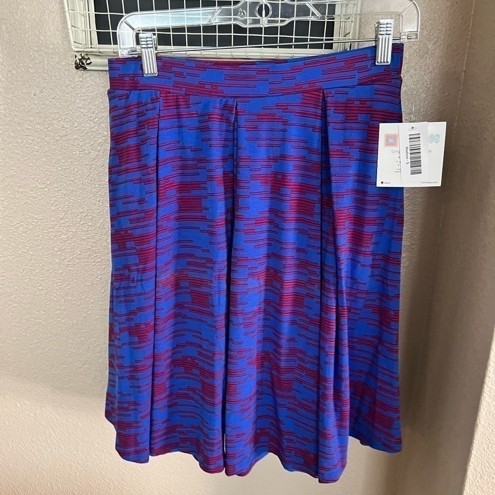 𝅺LULAROE Maddison skirt